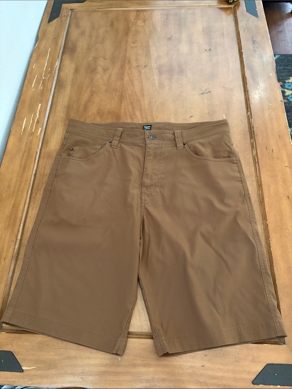 Prana Men's Brown Flat-Front Nylon Shorts Size 34